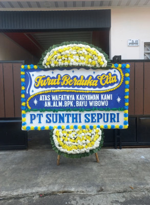 Papan Bunga Duka di Langowan Barat